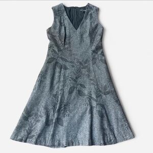 Banana Republic Grey Tweed Floral Wool Blend Fit and Flare Dress •size 0
